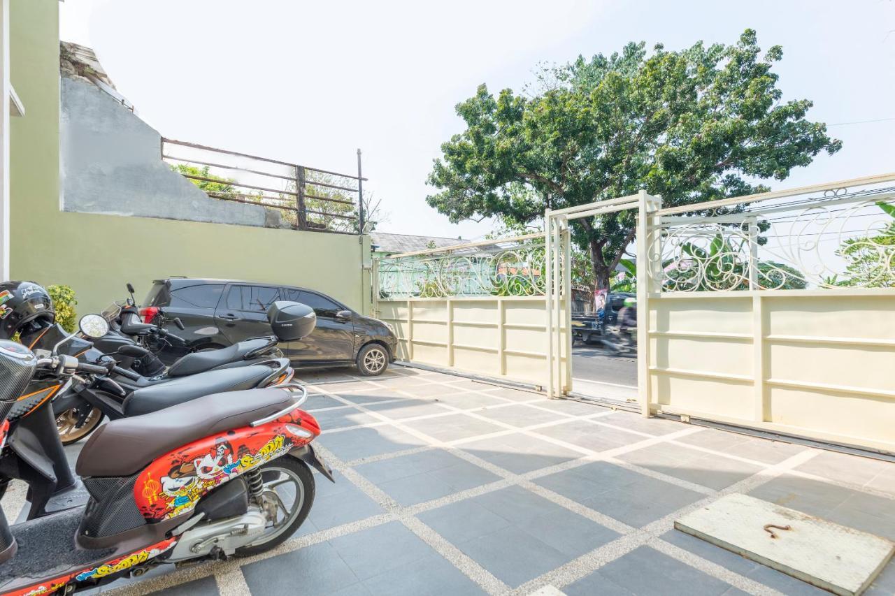 Oyo 3706 Griya Tentrem Syariah Lamongan Eksteriør bilde